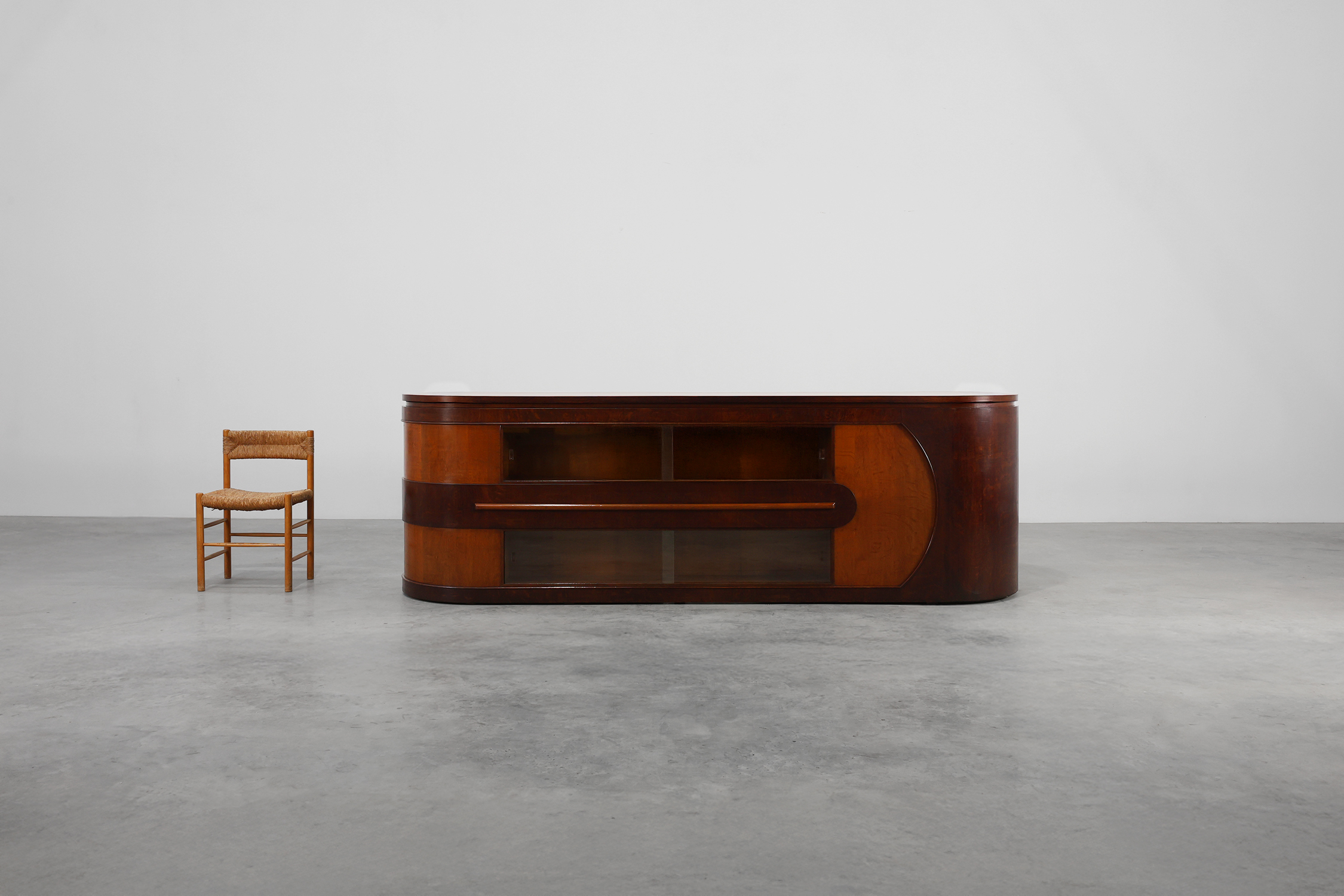 Ensemble of 2 Art Deco Counters and 1 cabinet attr. to De Coene, Belgium 1920sthumbnail